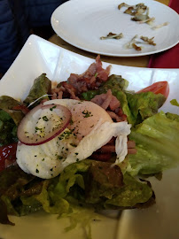 Salade Cobb du Restaurant La Taverne Alsacienne à Gérardmer - n°3