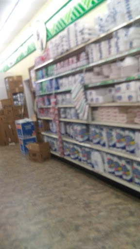 Dollar Store «Dollar Tree», reviews and photos, 7001 Cermak Rd, Berwyn, IL 60402, USA