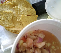 Cocos y Mariscos El Diferente photo