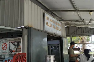 Warung Pak Salleh image