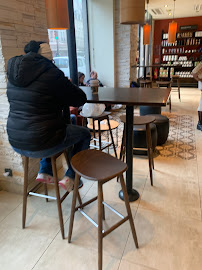 Atmosphère du Café Starbucks à Paris - n°11