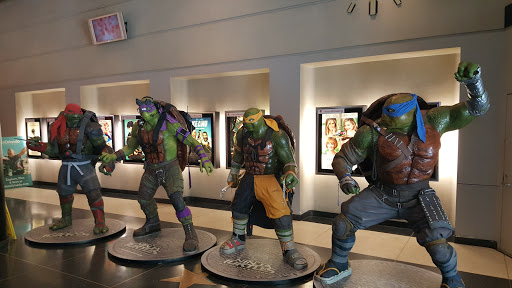 Movie Theater «AMC Loews Lincoln Square 13», reviews and photos, 1998 Broadway, New York, NY 10023, USA