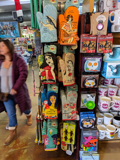 Gift Shop «Aahs! The Ultimate Gift Store», reviews and photos, 1090 Westwood Blvd, Los Angeles, CA 90024, USA