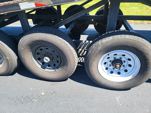 Auto Parts Store «AutoZone», reviews and photos, 924 N Mulberry St, Elizabethtown, KY 42701, USA