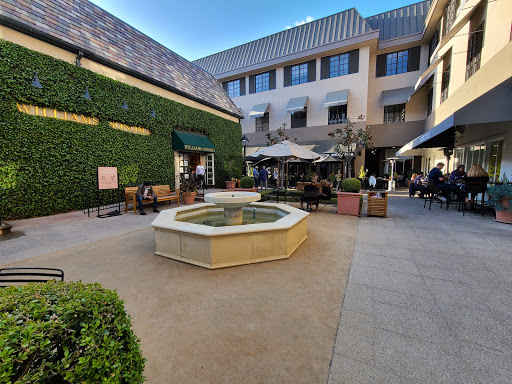 Shopping Mall «Shops On Lake Avenue», reviews and photos, 345 S Lake Ave, Pasadena, CA 91101, USA