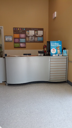 Pet Supply Store «Petco Animal Supplies», reviews and photos, 1791 Clarkson Rd, Chesterfield, MO 63017, USA