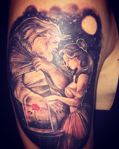 Explore ferret tattoo ideas, creative tattoo ideas in Savannah, available at Tatlyfe Studios