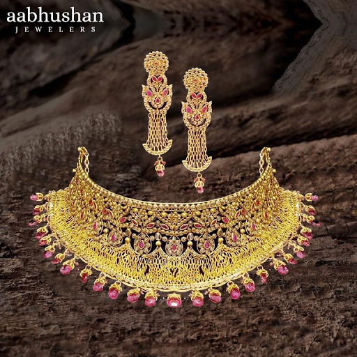 Jewelry Store «Aabhushan Jewelers», reviews and photos, 155 Wood Ave, Edison, NJ 08820, USA