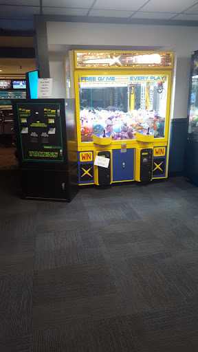 Sports Complex «Bowling Green Sports Center», reviews and photos, 243 W Roosevelt Rd, West Chicago, IL 60185, USA