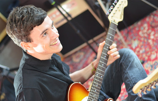 Guitar Lessons Bedminster Knowle : Your Guitar Academy