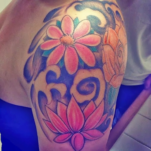 Tattoo Shop «Inkyard Tattoo Newport Beach», reviews and photos, 3413 Newport Blvd, Newport Beach, CA 92663, USA