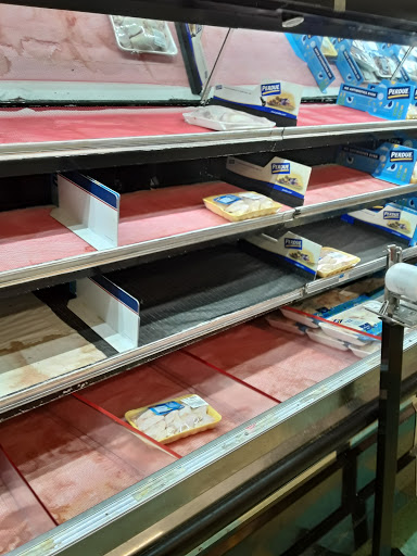 Grocery Store «Supreme Shop n Bag», reviews and photos, 4301 Walnut St, Philadelphia, PA 19104, USA