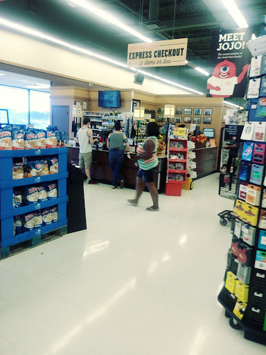 Grocery Store «Jewel-Osco», reviews and photos, 900 E Rollins Rd, Round Lake Beach, IL 60073, USA