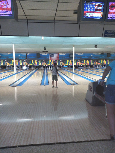 Bowling Alley «New Great Valley Lanes», reviews and photos, 1501 Highwood Ave, North Versailles, PA 15137, USA