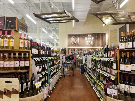 Grocery Store «Lowes Foods of Ocean Isle Beach», reviews and photos, 6278 Beach Dr SW #5, Ocean Isle Beach, NC 28469, USA