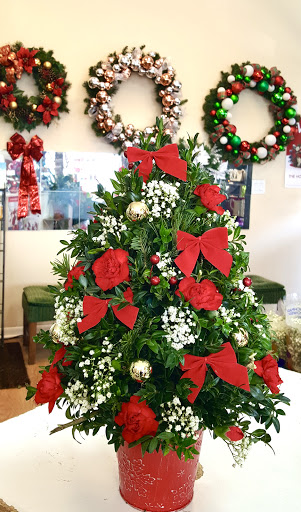 Florist «The Petal Pusher Floral Design», reviews and photos, 6 Elizabeth St, Derby, CT 06418, USA