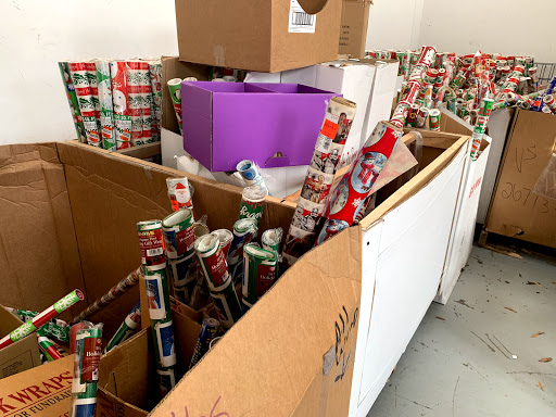 Shopping Mall «Cary Village Square Shopping Center», reviews and photos, 657 Cary Towne Blvd, Cary, NC 27511, USA