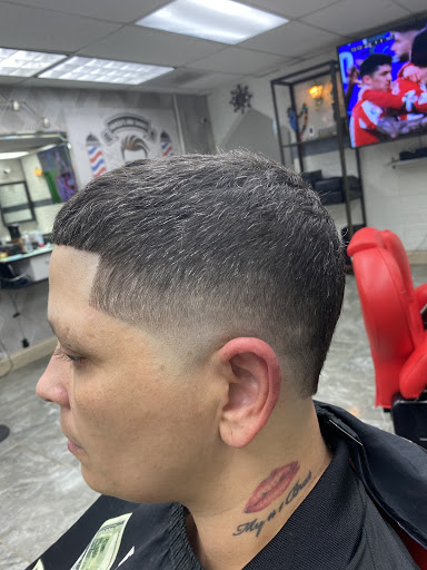 Barber Shop «Zine Barber Shop», reviews and photos, 6610 E Fowler Ave E, Temple Terrace, FL 33617, USA