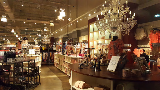 Fashion Accessories Store «Charming Charlie», reviews and photos, 965 Baltimore Pike, Glen Mills, PA 19342, USA