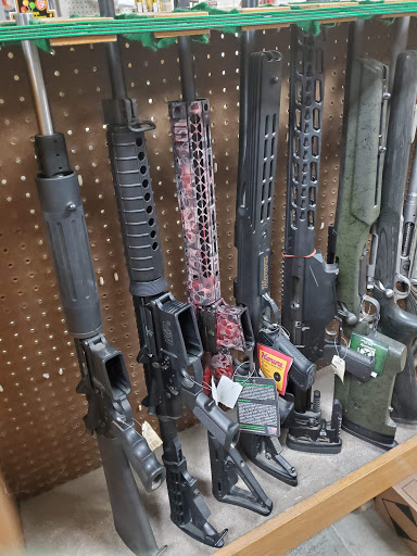 Outdoor Sports Store «Powderhorn Outdoor Sports Center», reviews and photos, 5755 Williston Rd, Williston, VT 05495, USA