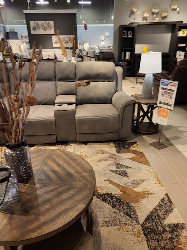 Furniture Store «Ashley HomeStore», reviews and photos, 4771 S 27th St, Greenfield, WI 53220, USA