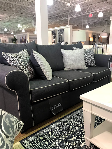 Furniture Store «Value City Furniture», reviews and photos, 2437 E Main St, Plainfield, IN 46168, USA