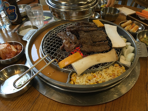 Nhà hàng Baek Jeong BBQ