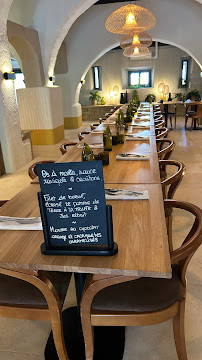 Atmosphère du Restaurant La Bergerie de Lastours à Portel-des-Corbières - n°5