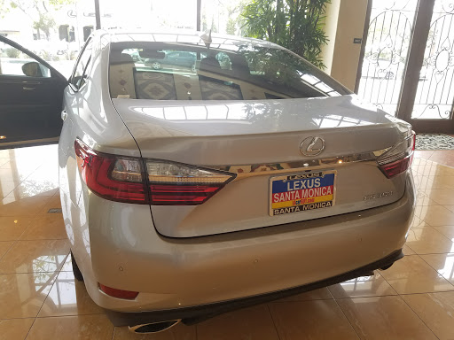 Lexus Santa Monica image