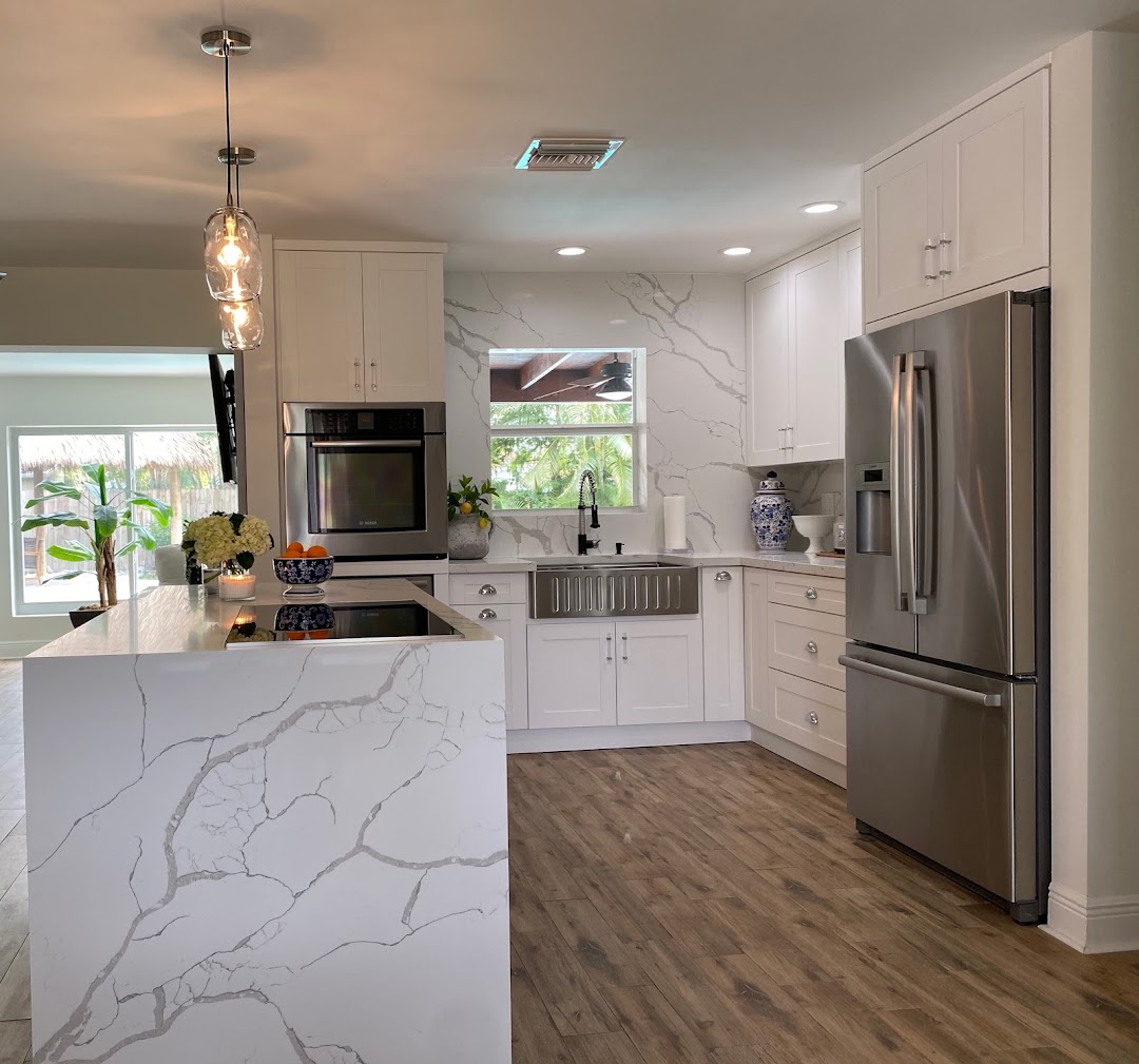 Pro Kitchen Cabinets & Closets