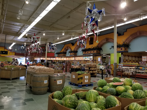 Mexican Grocery Store «Mi Pueblo Food Center», reviews and photos, 330 Bellam Blvd, San Rafael, CA 94901, USA