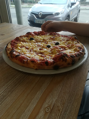 tifosi pizza à Frouzins