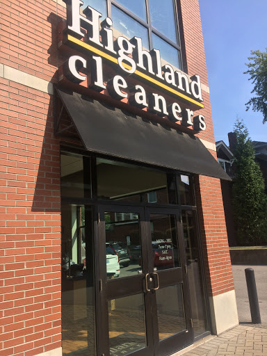 Dry Cleaner «Highland Cleaners», reviews and photos, 1401 Bardstown Rd #102, Louisville, KY 40204, USA
