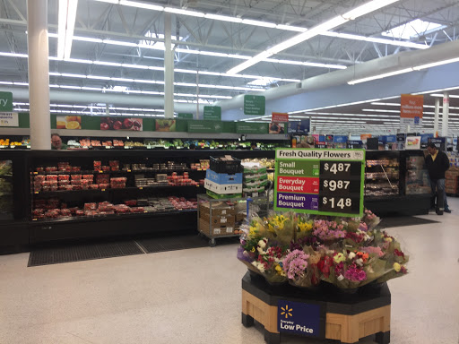 Department Store «Walmart Supercenter», reviews and photos, 250 Summit Park Dr, Pittsburgh, PA 15275, USA