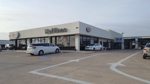 Car Dealer «Huffines Kia Corinth», reviews and photos, 5150 S Interstate 35 E, Denton, TX 76210, USA