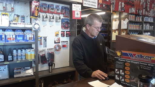 Auto Parts Store «Auto Parts & Services», reviews and photos, 1829 W North Ave, Milwaukee, WI 53205, USA