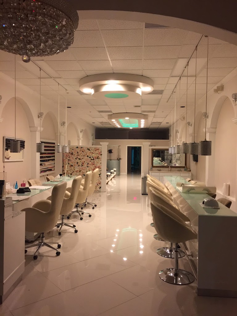 Paradise Nails & Spa 34108