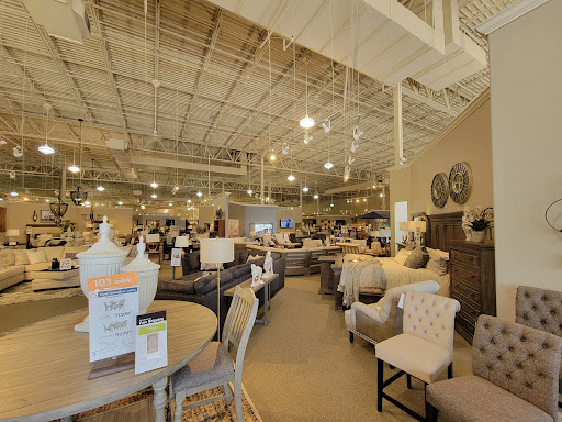 Furniture Store «Ashley HomeStore», reviews and photos, 880 FL-436, Altamonte Springs, FL 32714, USA