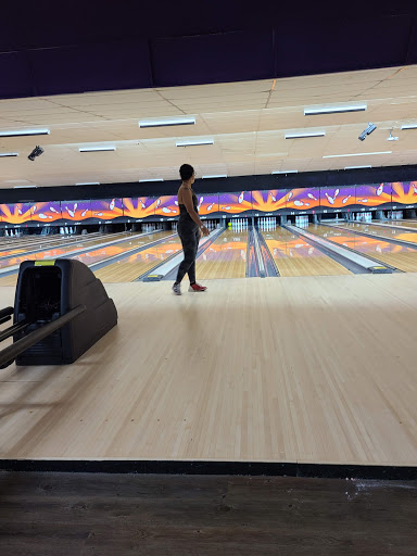 Bowling Alley «AMF Noble Manor Lanes», reviews and photos, 2440 Noblestown Rd, Pittsburgh, PA 15205, USA