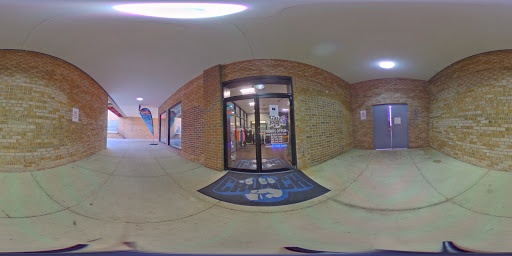 Gym «Crunch - Tysons», reviews and photos, 8371 Leesburg Pike, Vienna, VA 22182, USA