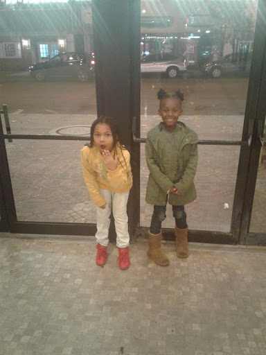 Movie Theater «Union Theaters», reviews and photos, 990 Stuyvesant Ave, Union, NJ 07083, USA