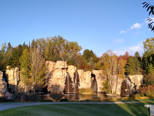 Tourist Attraction «Waterfall Ampitheatre At Thanksgiving Point», reviews and photos, 3900 Garden Dr, Lehi, UT 84043, USA