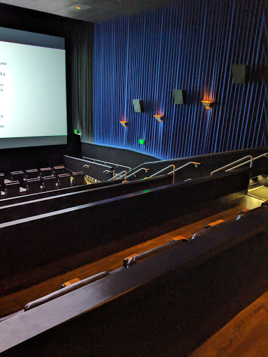 Movie Theater «Regal Cinemas Greenwood 14 & RPX», reviews and photos, 461 Greenwood Park Dr S, Greenwood, IN 46142, USA