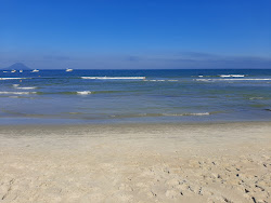 Photo de Plage de Barra do Una avec rivage droit, long
