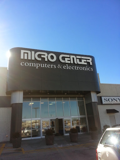 Electronics Store «Micro Center», reviews and photos, 750 Central Park Ave, Yonkers, NY 10704, USA
