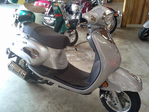 Motor Scooter Dealer «Max-MPG Scooters & More», reviews and photos, 6910 27th St W, University Place, WA 98466, USA