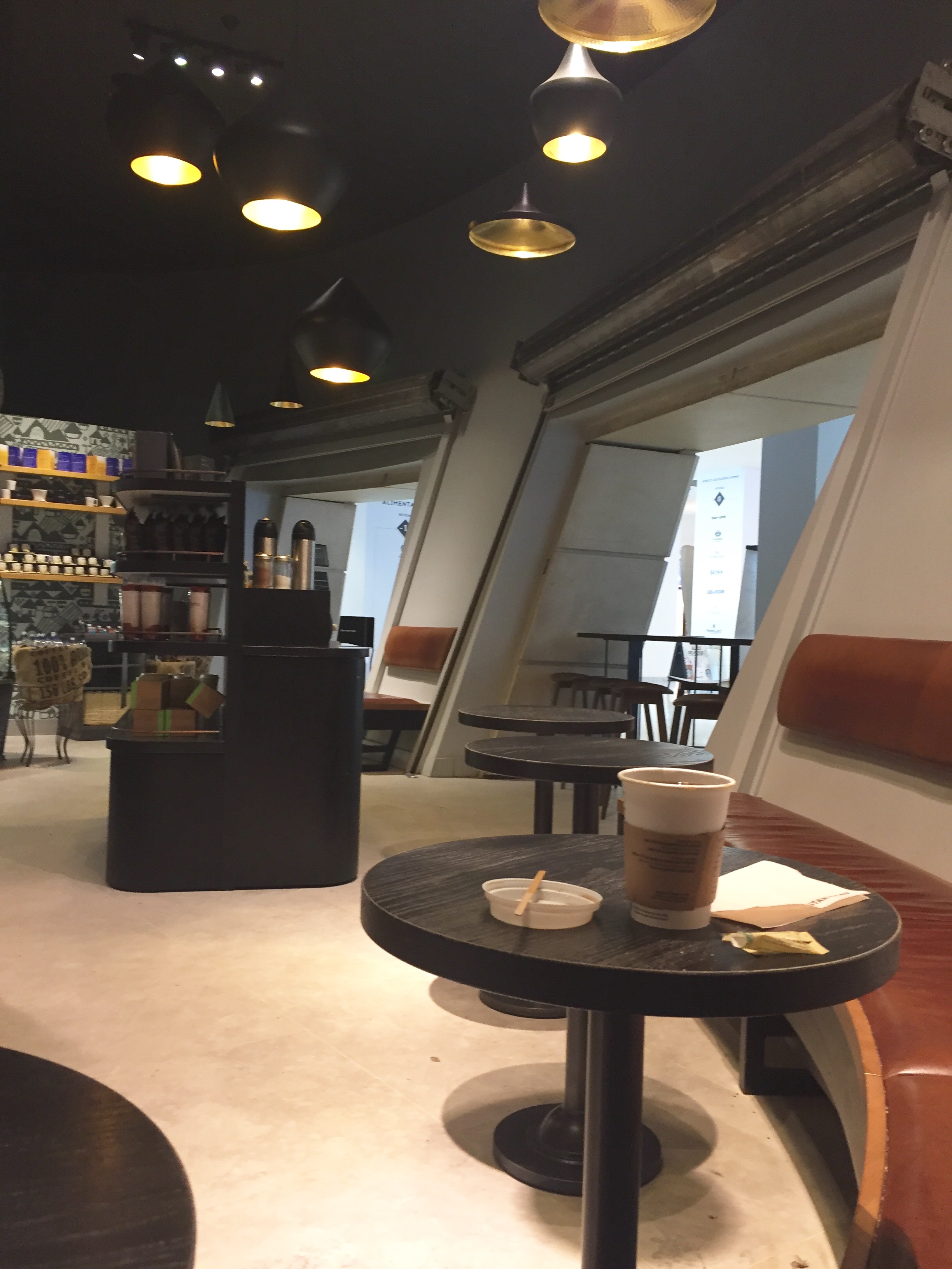 Photo n° 1 de l'avis de Parisfornia.i fait le 23/06/2018 à 13:10