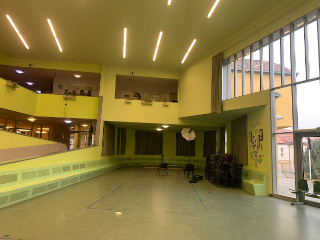 Péceli Integrált Oktatási Központ Általános Iskola és Gimnázium