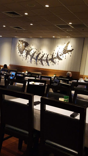 Shopping Mall «Frederick Shopping Center», reviews and photos, 1305 W 7th St, Frederick, MD 21702, USA