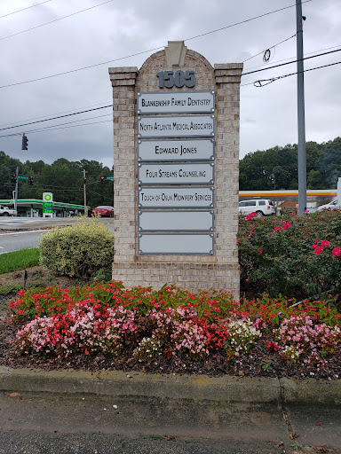 Sign Shop «Signarama Lilburn», reviews and photos, 4814 Stone Mountain Hwy #1, Lilburn, GA 30047, USA